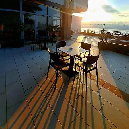 Bruna * Vlorë